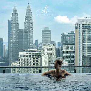 the-colony-the-luxe-by-stay-hub.kualalumpurs-hotels.com/