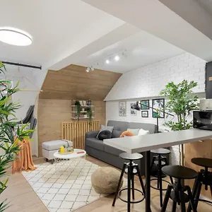 https://historical-center-by-citylife-suites.bucharesthotelsnow.com